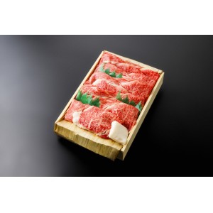松阪肉すき焼き 100g1,500円 1.0kg