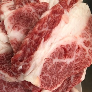 松阪肉カルビ100g500円 500g